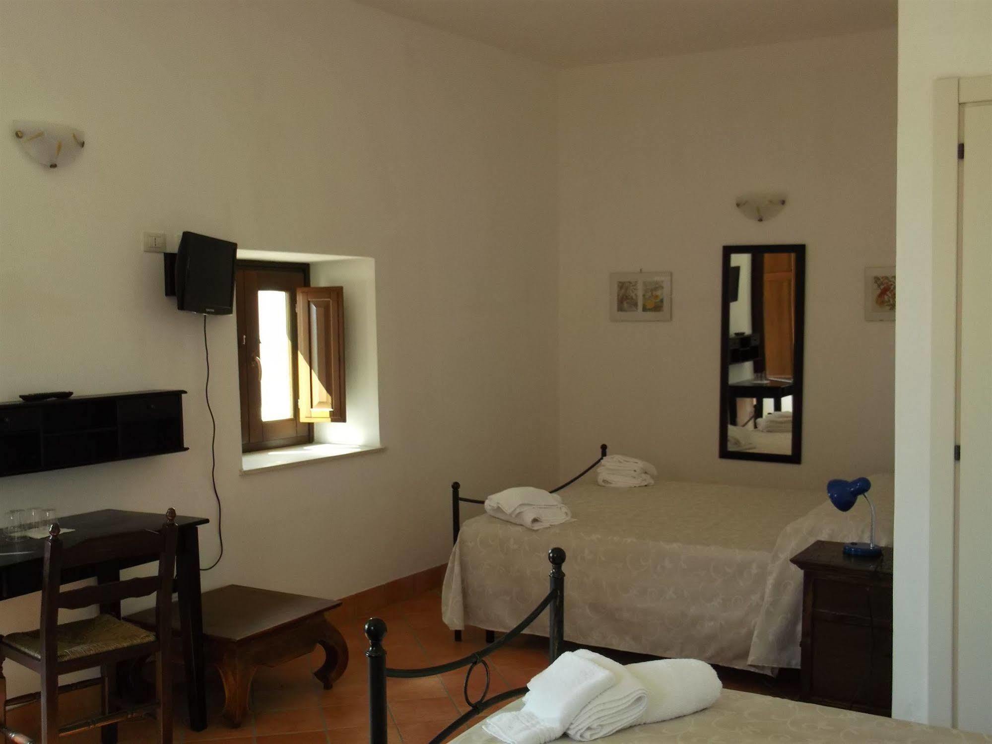 Antica Gebbia Guest House Syracuse Exterior photo