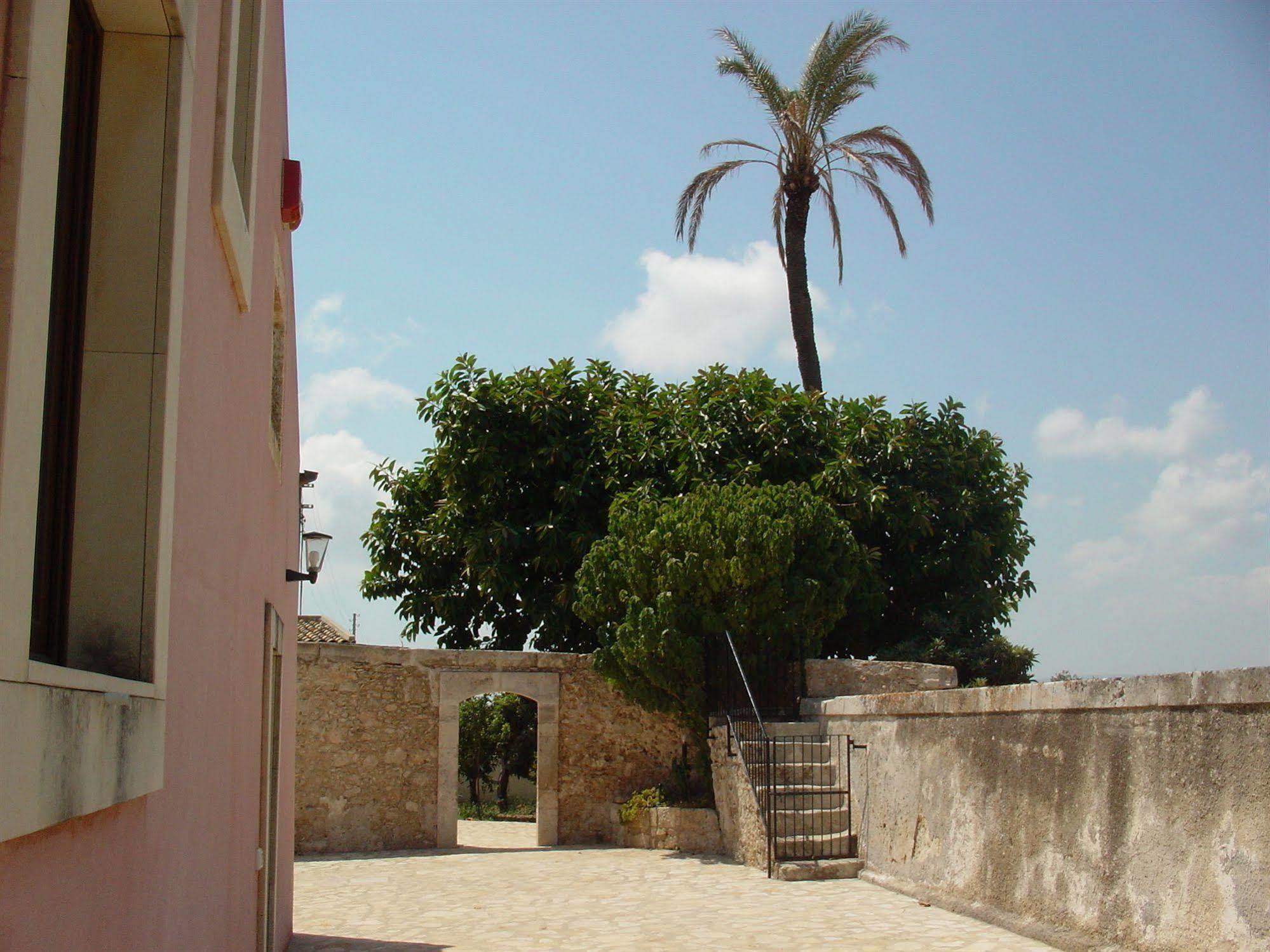 Antica Gebbia Guest House Syracuse Exterior photo